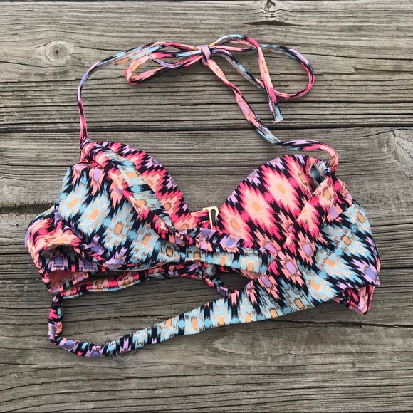 Victoria’s Secret 34A Wrap Around Bikini Top - Picture 1 of 8